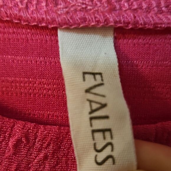 Chic Fuchsia Mini Dress - Picture 2 of 7